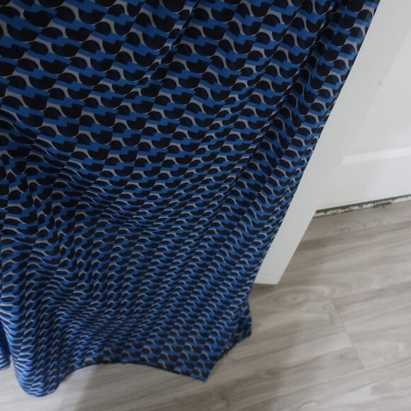 Blue Pattern Maxi Dress S EUC - Picture 6 of 7